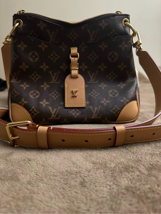 Louis Vuitton Handbags - Louis Vuitton Brown Monogram Shoulder Bag with Tan Trim